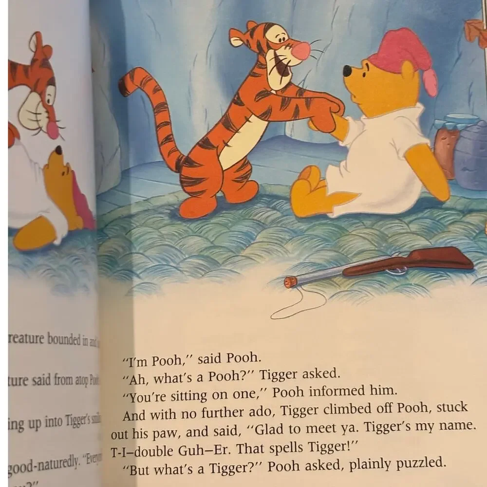 VTG 1993 1st Ed./2nd Print Disney Pooh and the Blustery Day, Teddy Slater, HCDJ